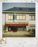 Onze winkel in de Hoogstraat in Hofstade in 1992!